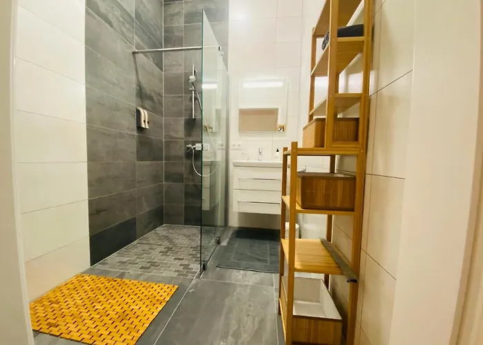 Bright And Chic In Lux Apartamento *